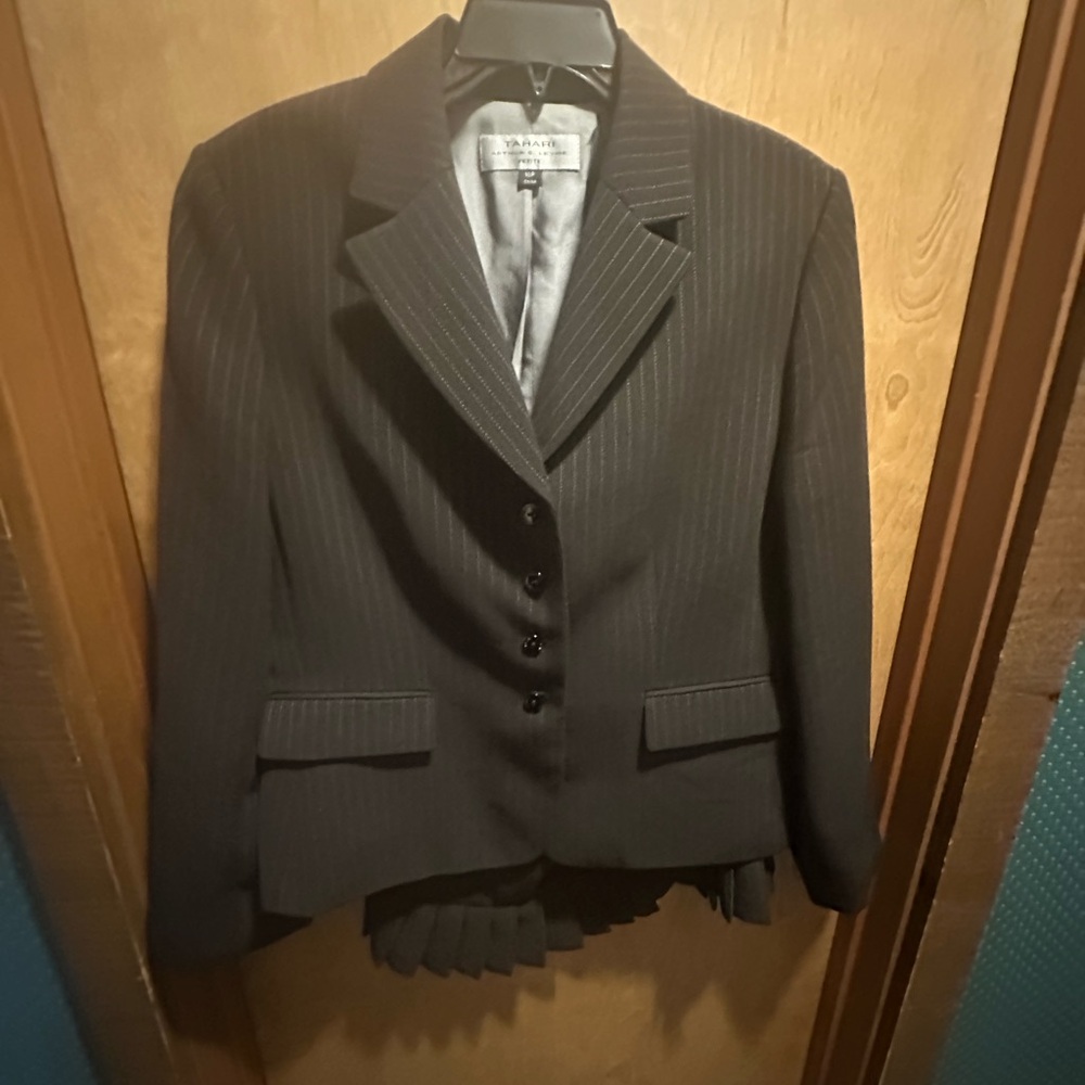Tahari Elegant Brown Pinstripe Blazer and Skirt Set 16P